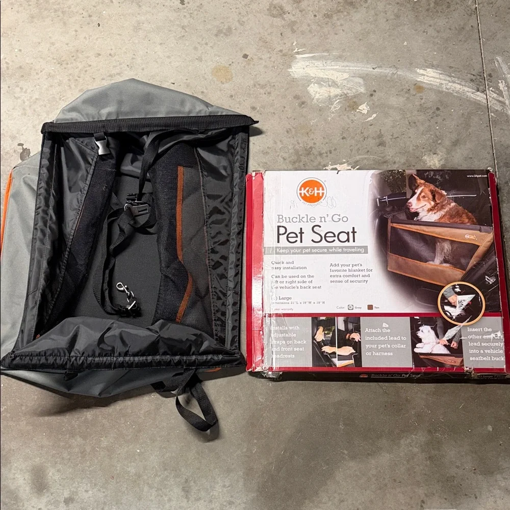 K&H Pet Seat with Black and Gray Design